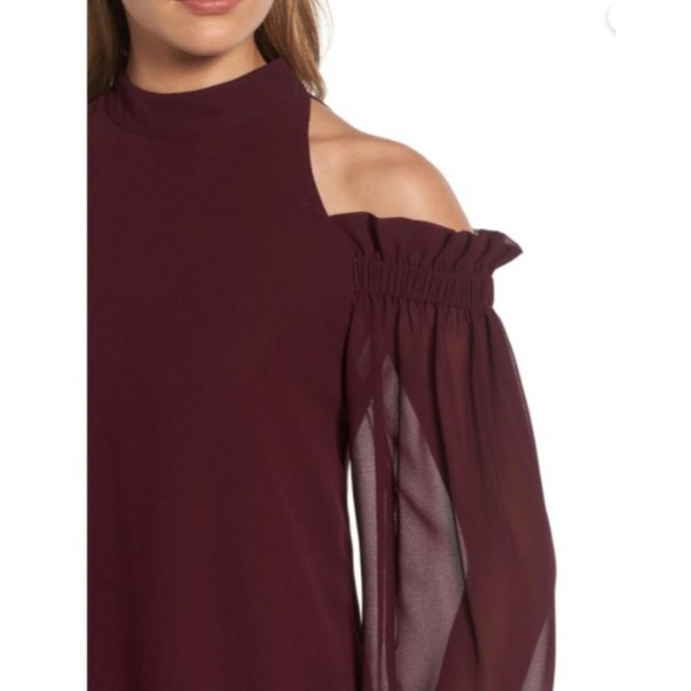 Trouve for Nordstrom, Burgundy Ruffle Cold Shoulder Top, SMALL, Flowy, Crepe - Picture 2 of 11